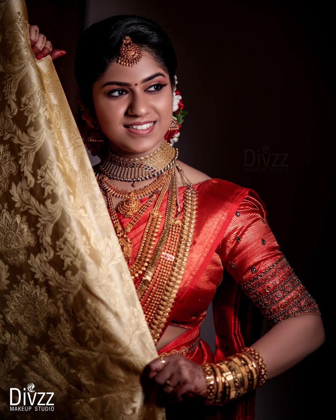 Divzz Makeup Studio
